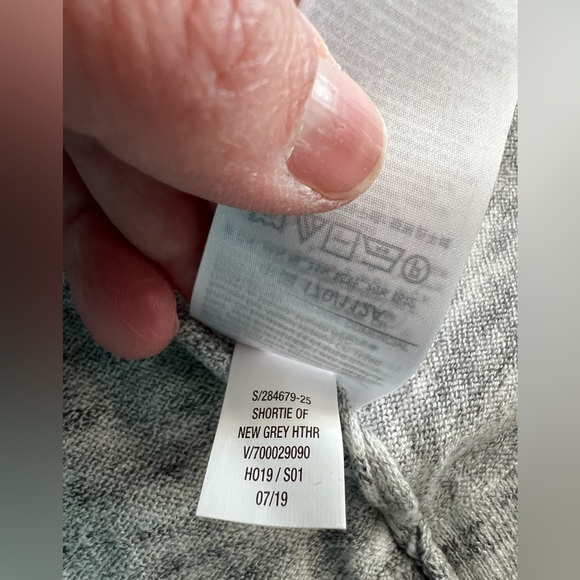 NWT Old Navy Heather gray open front cardigan sweater. Lightweight. XL - Picture 4 of 7